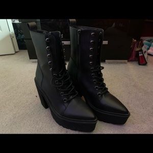Black killstar boots